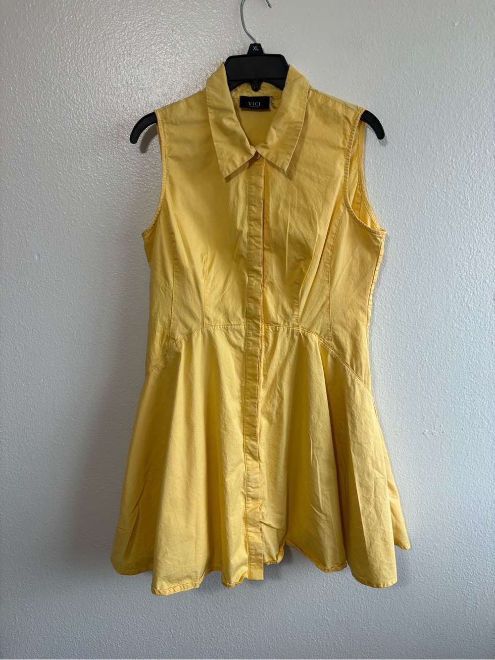 VICI Size Medium Yellow Button‎ Up Mini Dress Travel Vacation Party Feminine